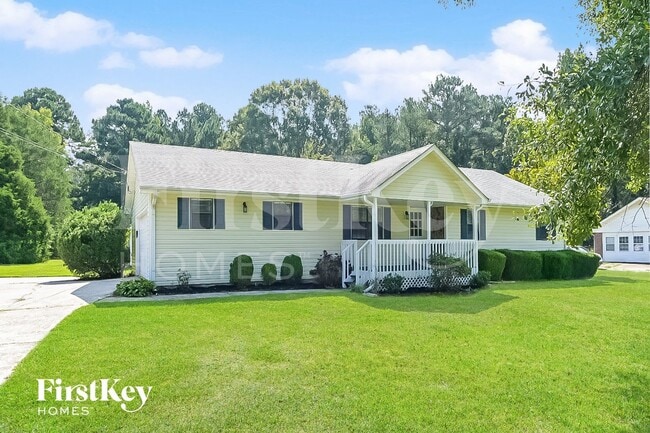 property at 185 Southmoor Cir