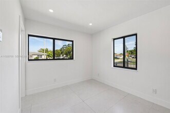 5152 SW 6th St in Coral Gables, FL - Building Photo - Building Photo