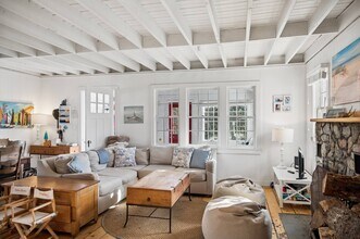 6 PRIVATE Row in Hampton Bays, NY - Building Photo - Building Photo