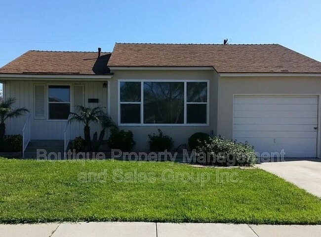 property at 5712 Lorelei Ave