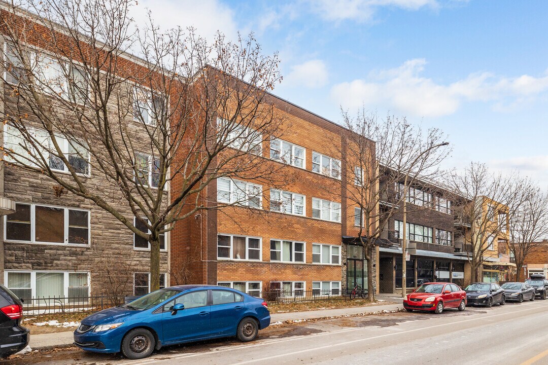 5855 de Verdun Rue in Montréal, QC - Building Photo