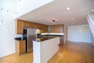 39 Boardman Pl-Unit -204 in San Francisco, CA - Building Photo - Building Photo