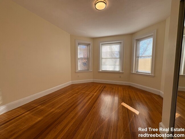 73 Thatcher St in Brookline, MA - Building Photo - Building Photo