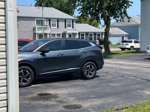 423 James Ct in Glendale Heights, IL - Building Photo - Building Photo