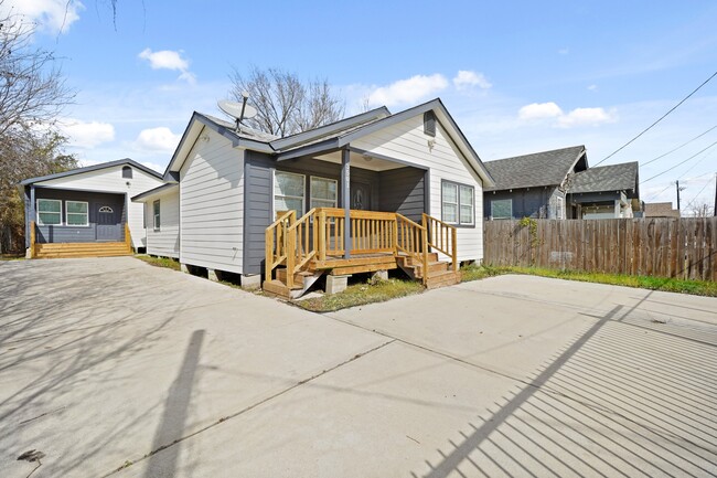 3501 Farmer St in Houston, TX - Building Photo - Building Photo