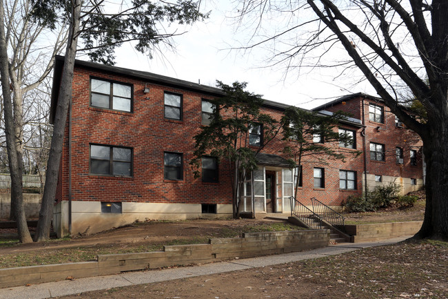 Forest Garden Apartments in Ambler, PA - Building Photo - Building Photo