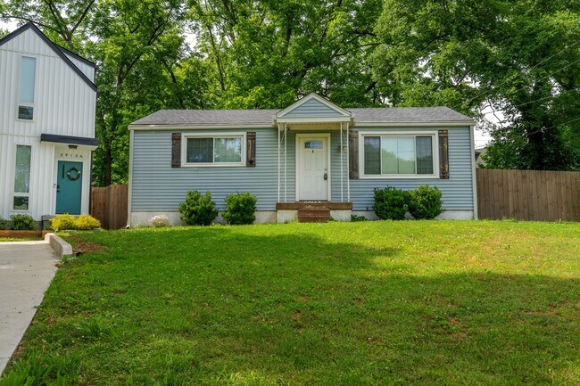2913 Branch Ct-Unit -Unit B in Nashville, TN - Building Photo - Building Photo