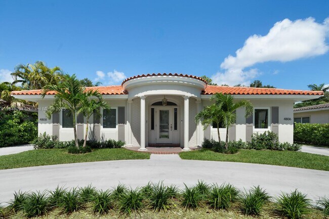 4808 University Dr in Coral Gables, FL - Building Photo - Building Photo