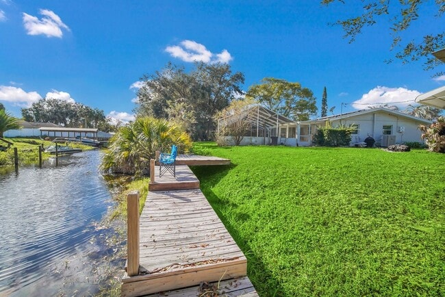 5 SE Ocale Way in Summerfield, FL - Building Photo - Building Photo