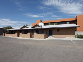 344 E Yavapai Rd Apartamentos