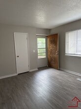 7131 Holland Ln in Chattanooga, TN - Building Photo - Building Photo