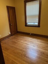 3620 W School St, Unit 2 in Chicago, IL - Foto de edificio - Building Photo