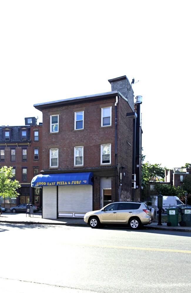 1002 Tremont St