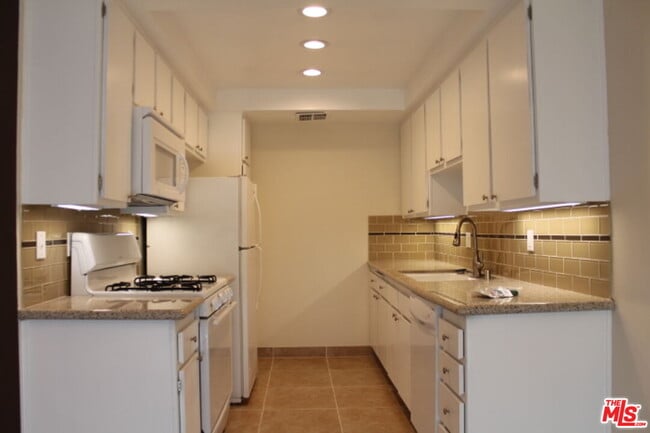 property at 2349 S Bentley Ave