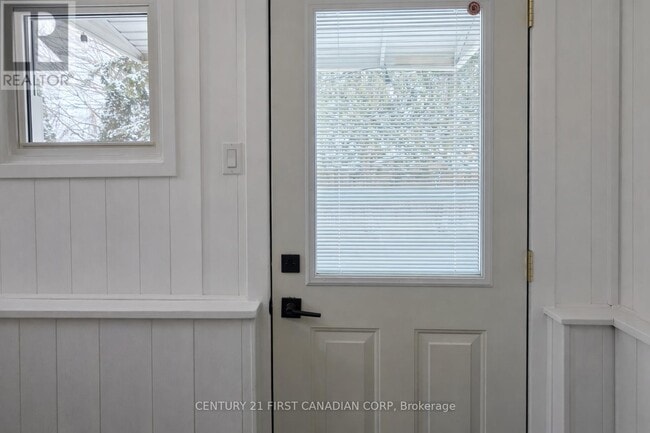 568 Creston Ave in London, ON - Building Photo - Building Photo