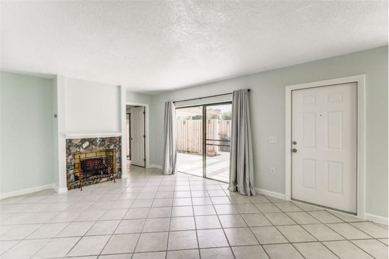 306 3rd Ln in Palm Beach Gardens, FL - Building Photo