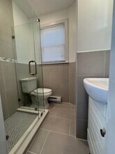 14 River St in Lodi, NJ - Building Photo - Building Photo