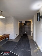 2423 N Kedzie Blvd, Unit #2430-314 in Chicago, IL - Building Photo - Building Photo