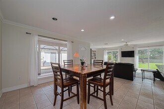 24 Champions Colony E in Houston, TX - Building Photo - Building Photo