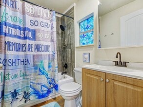 3917 Winnie St in Galveston, TX - Building Photo - Building Photo