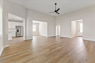 10518 Sutter Crk Dr in Rosharon, TX - Building Photo - Building Photo