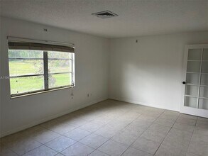 1340 Piney Rd in North Fort Myers, FL - Building Photo - Building Photo