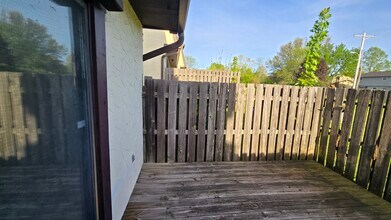 6575 Santa Cruz Pl in Reynoldsburg, OH - Building Photo - Building Photo