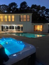 8402 Matthews Ln in Magnolia, TX - Building Photo - Building Photo