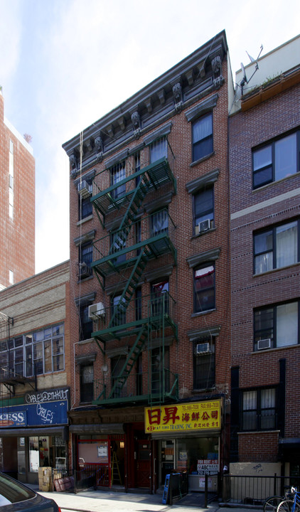 22 Orchard St in New York, NY - Foto de edificio