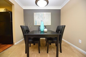 Miller Crest in Johnson City, TN - Building Photo - Building Photo