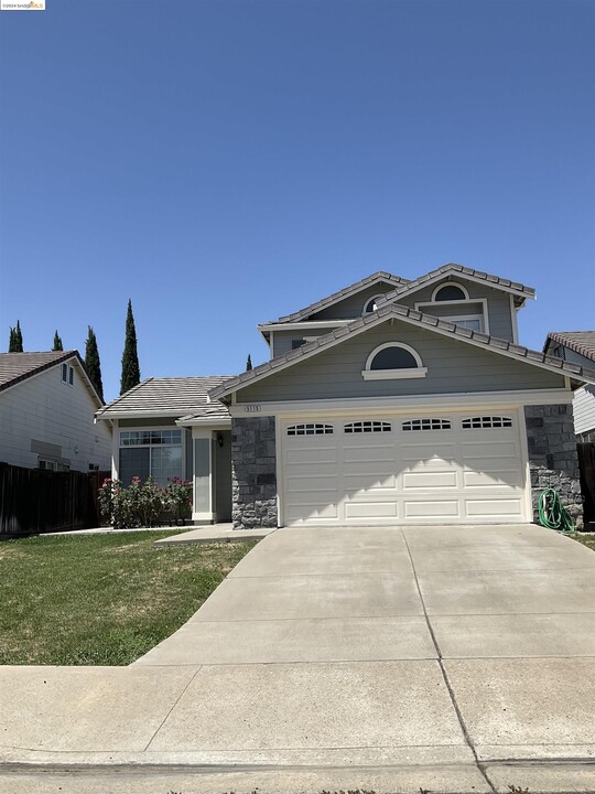 5115 Longdale Ct in Antioch, CA - Building Photo