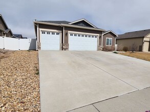 3970 Mt Flora St in Wellington, CO - Building Photo - Building Photo