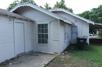 531 W Spurgeon St in Fort Worth, TX - Building Photo - Building Photo