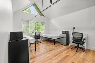 2425 Prospect in Berkeley, CA - Foto de edificio - Building Photo