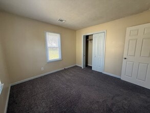 2036 Margybeth Ave in Evansville, IN - Building Photo - Building Photo