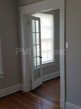 125 E 17th St in Indianapolis, IN - Foto de edificio - Building Photo