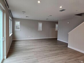 513 Aliki Dr in Vacaville, CA - Building Photo - Building Photo