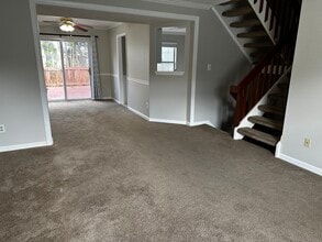 1227 Athens Ct in Bel Air, MD - Foto de edificio - Building Photo