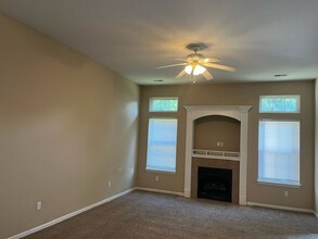 101 Amazon Dr in Columbia, MO - Building Photo - Building Photo