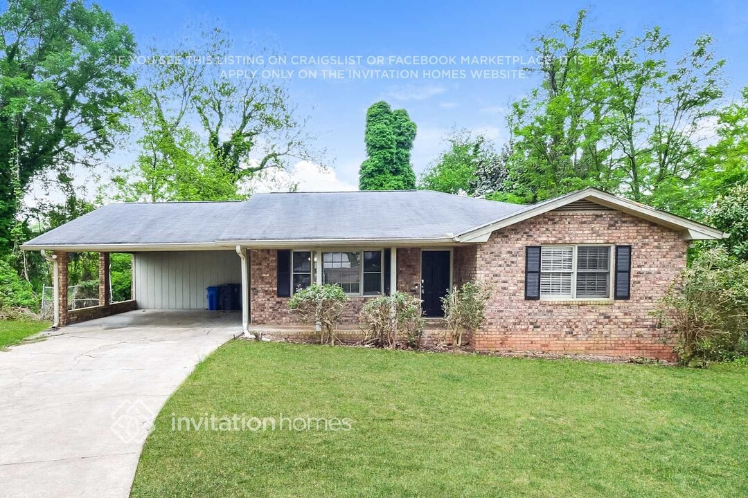 2424 M.L.K. Jr Blvd in Gainesville, GA - Building Photo