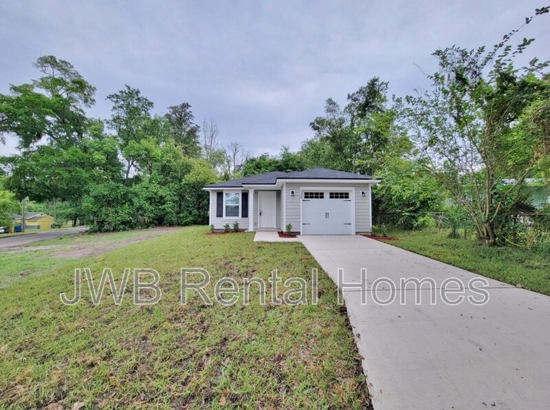 1220 Ribault River Dr in Jacksonville, FL - Building Photo