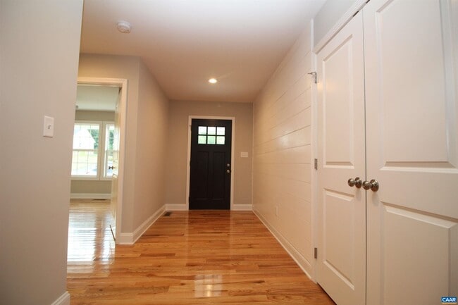 269 Jocelyn Ln in Waynesboro, VA - Building Photo - Building Photo