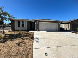 506 Janell Ct in Merced, CA - Building Photo