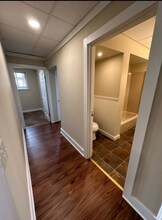 2500 N Bartlett Ave, Unit 2500 in Milwaukee, WI - Building Photo - Building Photo