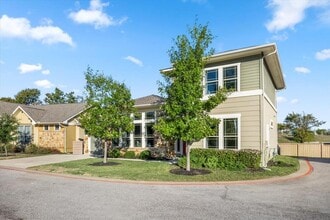 710 Arrow Point Dr in Cedar Park, TX - Building Photo - Building Photo