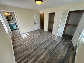 6879 Lebanon Rd in Mount Juliet, TN - Building Photo - Building Photo