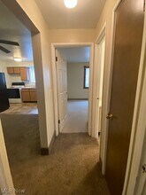 27 Wayne St SE, Unit 6 in Niles, OH - Building Photo - Building Photo