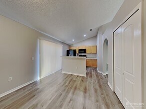 3442 Talisman Drive in Middleburg, FL - Foto de edificio - Building Photo