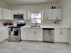 2423 E 19th Ave in Tampa, FL - Building Photo - Building Photo