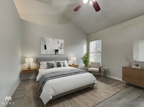 18163 Holly Green Dr, Unit 405 in Houston, TX - Building Photo - Building Photo